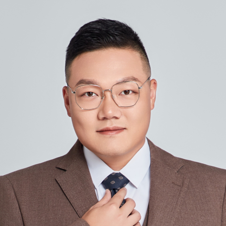 Wei Xiang (项威)